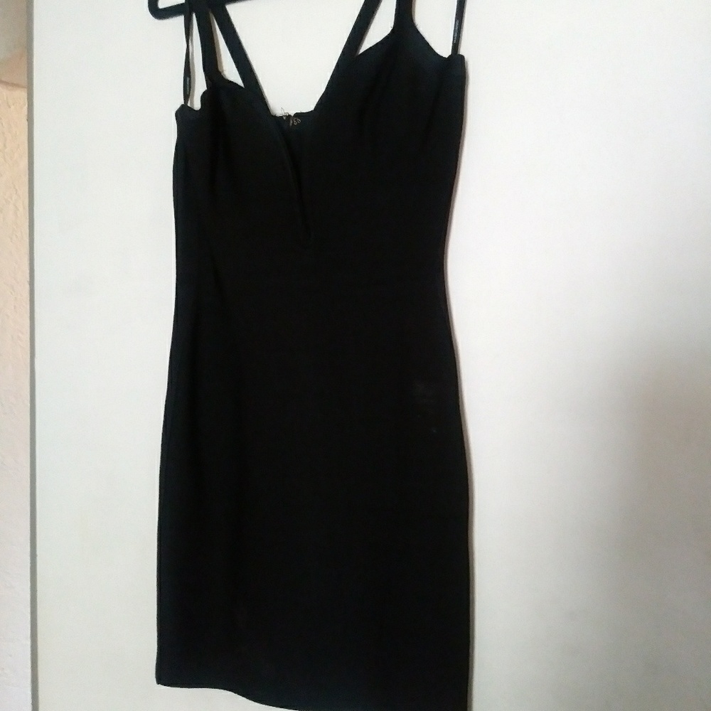 Lowcut bandage dress